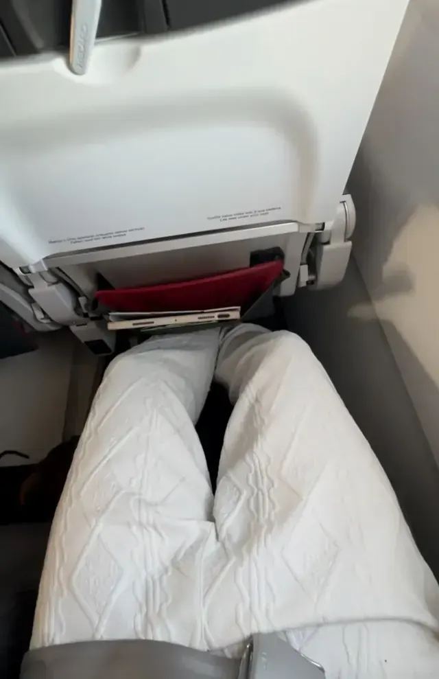 Economy-Sitz vor dem Upgrade